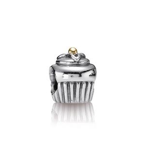 Authentic Pandora Cupcake Charm